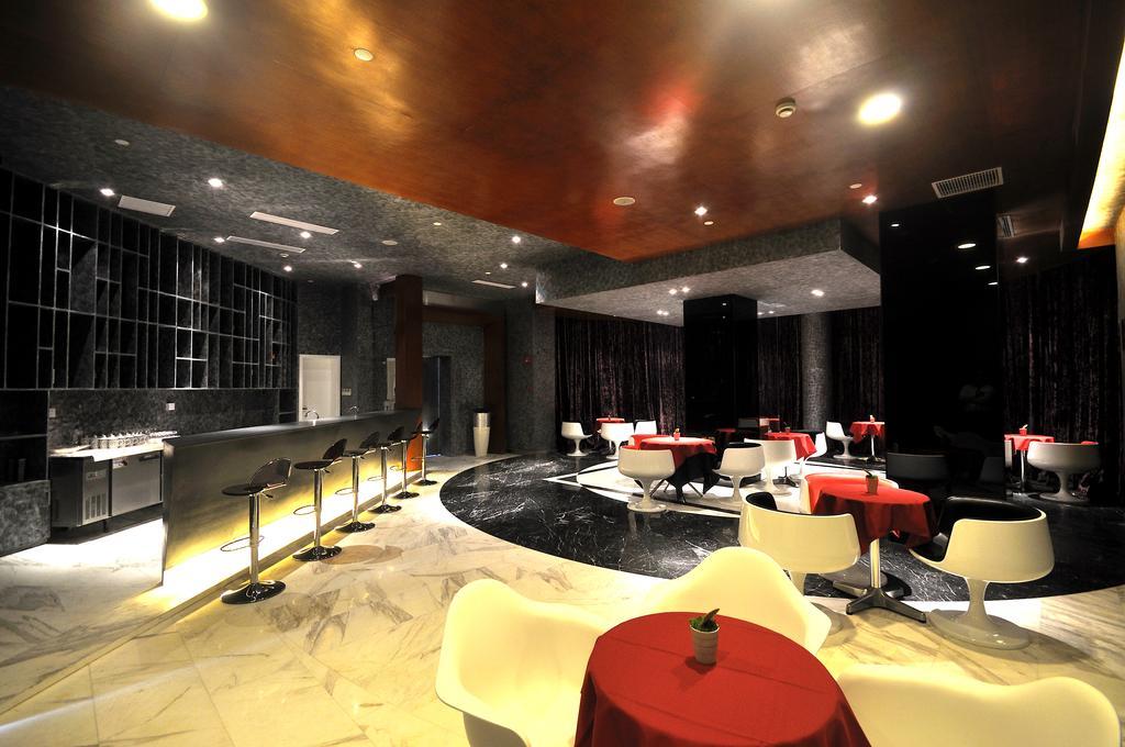 Kingtown Hotel Hongmei Shanghai Extérieur photo